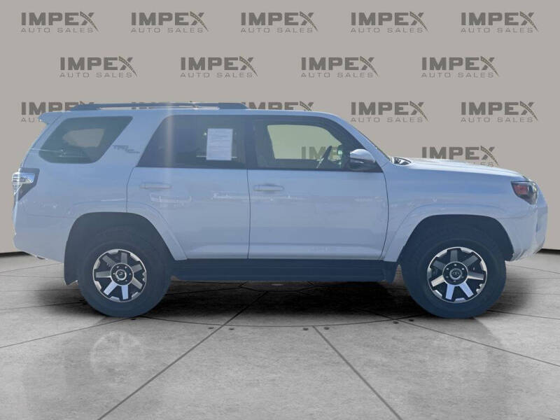 2024 Toyota 4Runner TRD Off-Road Premium