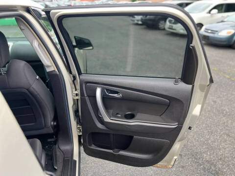 2009 GMC Acadia SLE-1