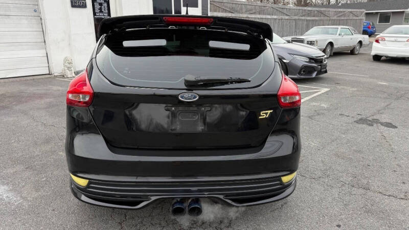 2017 Ford Focus ST