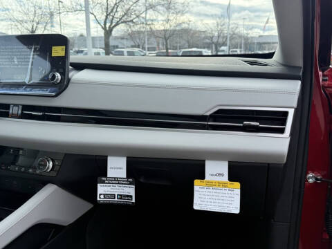 2025 Mitsubishi Outlander PHEV SEL