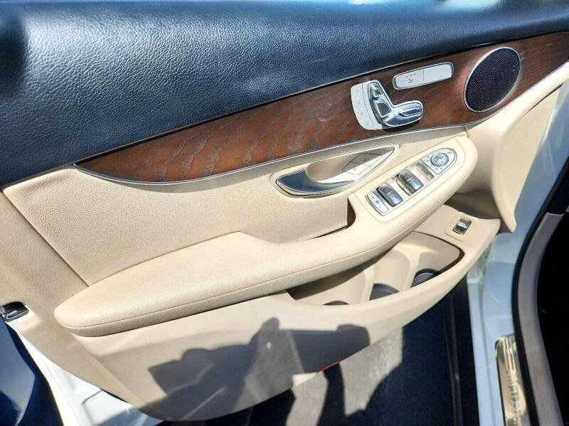 2019 Mercedes-Benz GLC GLC 300 4MATIC