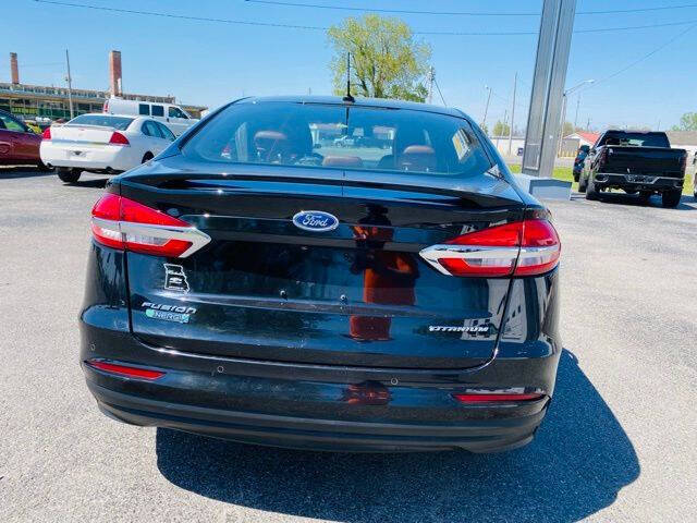 2019 Ford Fusion Energi Titanium
