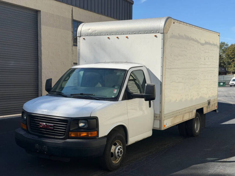 2015 GMC Savana 3500