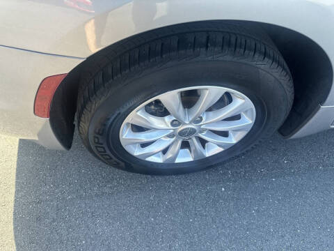 2019 Chrysler Pacifica Touring L