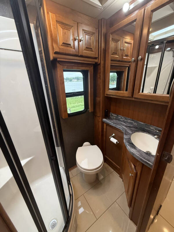 2016 Tiffin Allegro Open Road RED 33AA