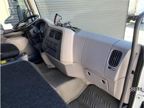 2022 Kenworth K270