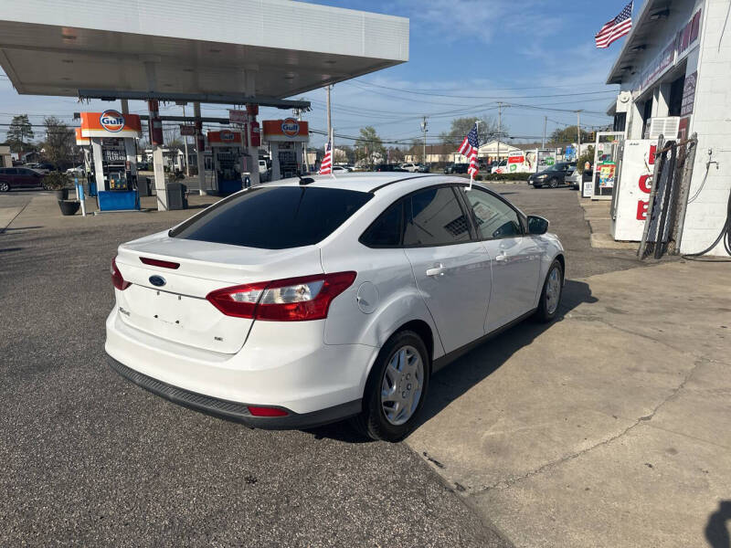 2012 Ford Focus SE