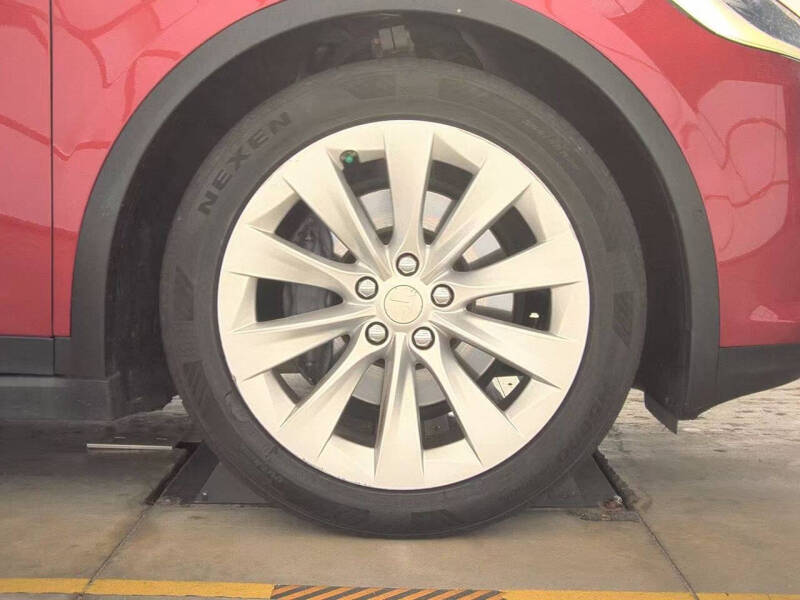 2018 Tesla Model X 75D