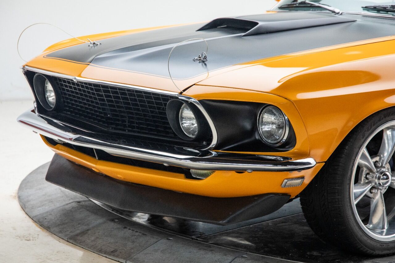 1969 Ford Mustang 8
