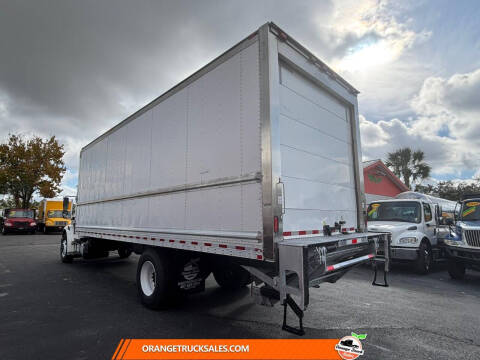 2019 Freightliner M2 106