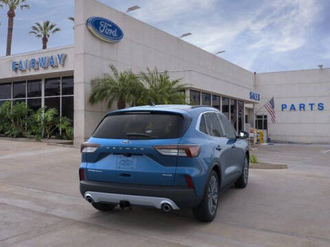 2022 Ford Escape Titanium