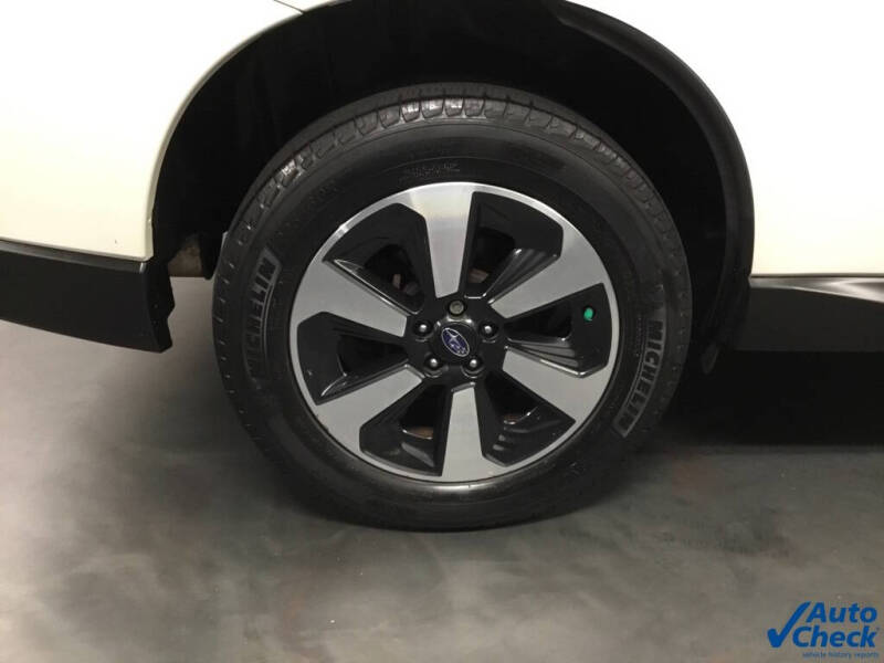 2017 Subaru Forester 2.5i