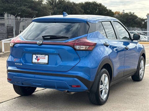 2025 Nissan Kicks Play S