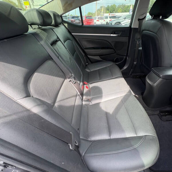 2020 Hyundai Elantra