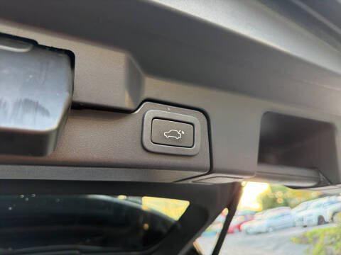 2017 Land Rover Range Rover Evoque SE Premium