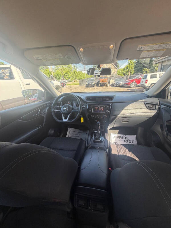 2018 Nissan Rogue S