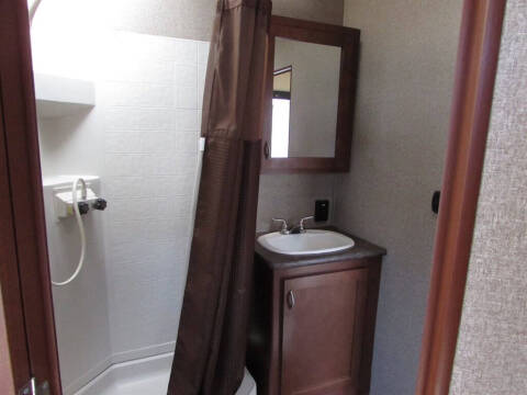 2015 Forest River Vengeance 25v