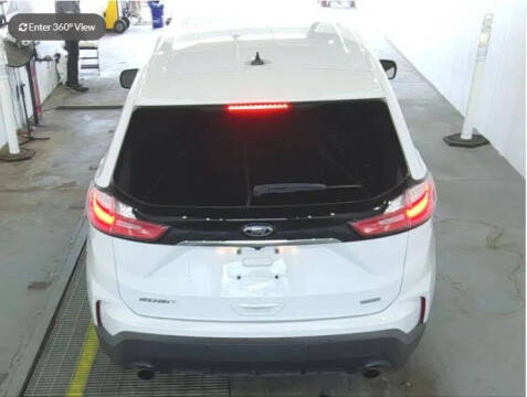 2020 Ford Edge SE