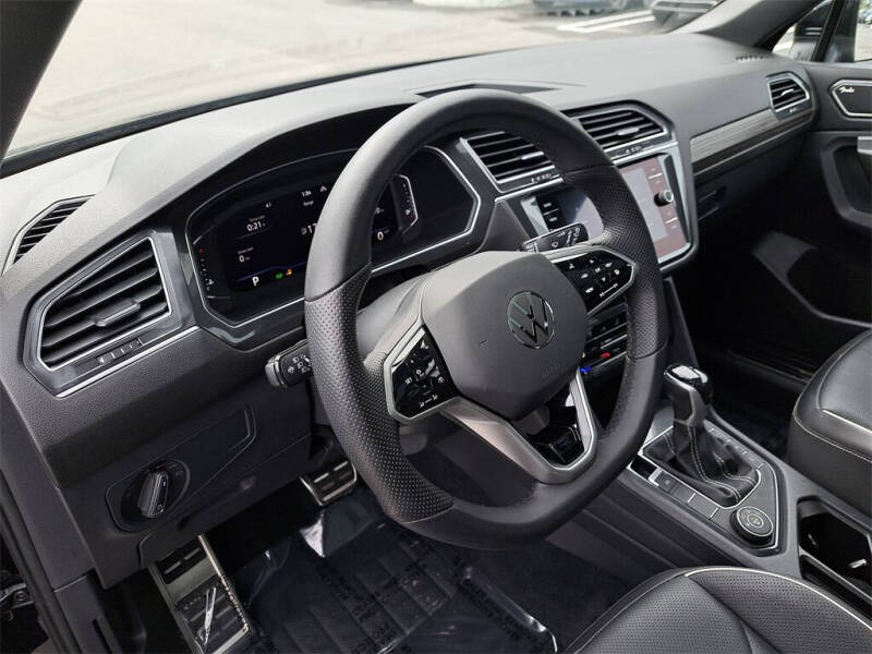 2022 Volkswagen Tiguan SEL R-Line 4Motion