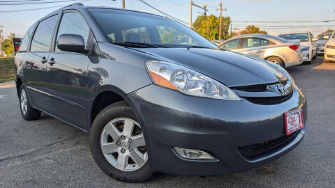 2007 Toyota Sienna for sale at Dixie Automotive Imports in Fairfield OH