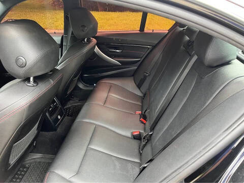 2018 BMW 3 Series 330i