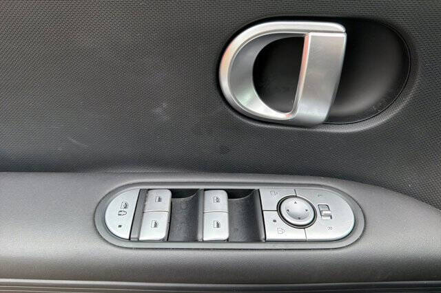 2024 Hyundai Ioniq 5 SE