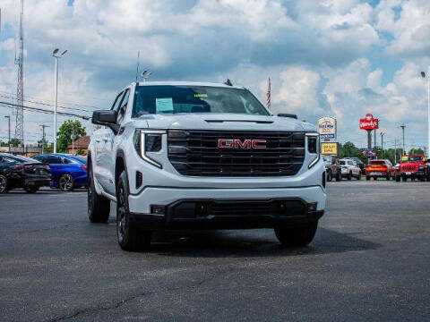 2025 GMC Sierra 1500 Elevation Standard