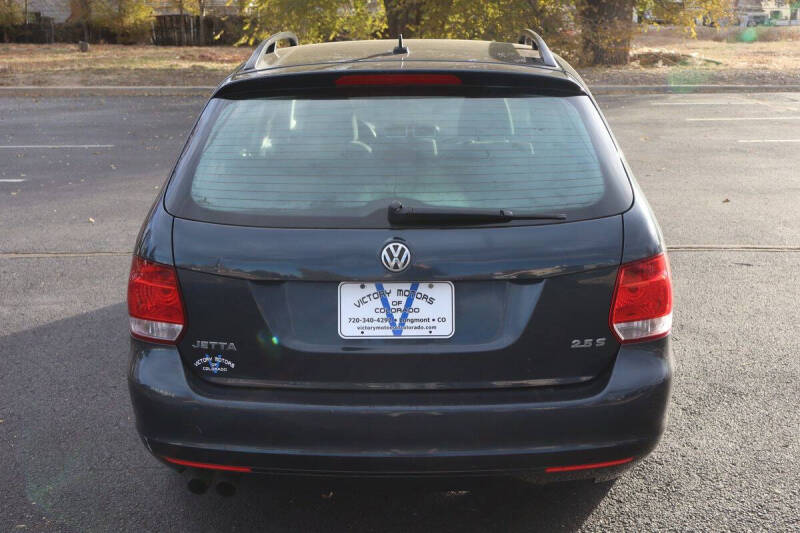 2010 Volkswagen Jetta SportWagen S PZEV