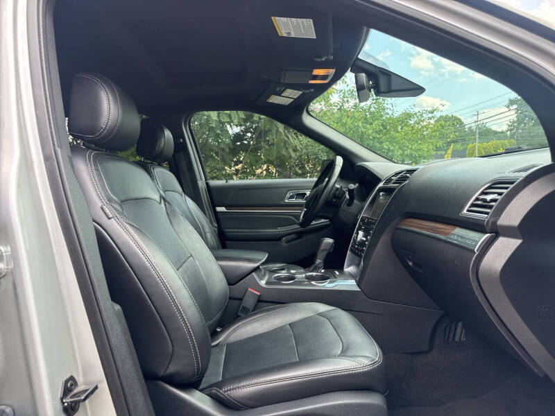 2017 Ford Explorer Limited