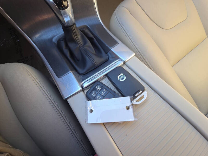 2015 Volvo XC60 T5 Drive-E Premier