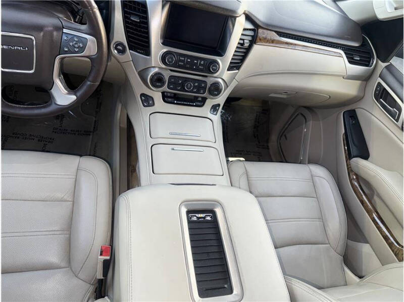 2016 GMC Yukon Denali