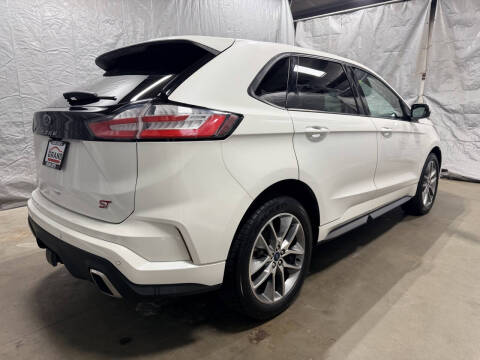 2022 Ford Edge ST