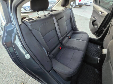 2017 Chevrolet Cruze LT Auto