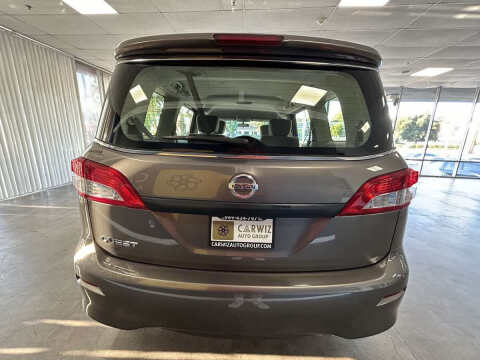 2015 Nissan Quest