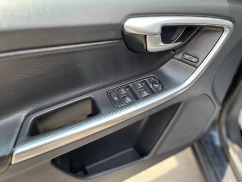 2013 Volvo XC60 T6