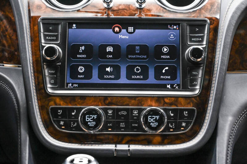 2018 Bentley Bentayga W12 Signature Edition