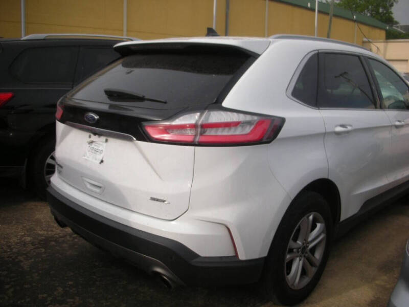 2020 Ford Edge