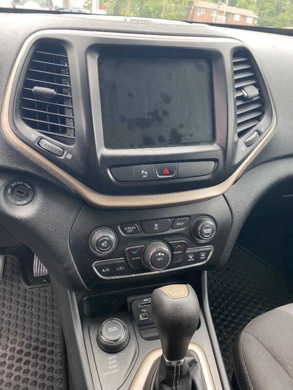 2016 Jeep Cherokee Latitude