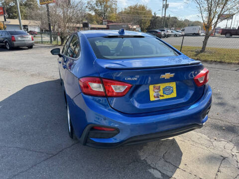 2018 Chevrolet Cruze LT Auto