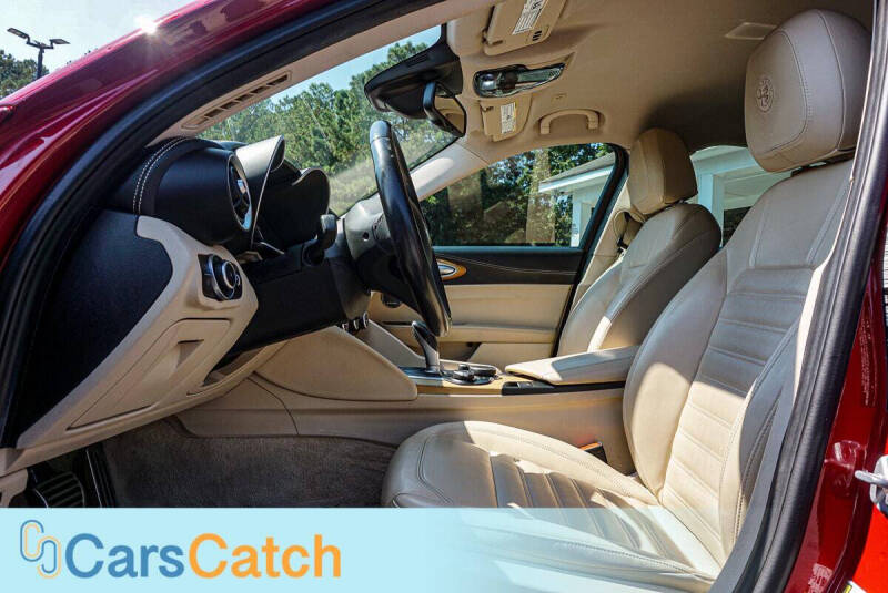 2017 Alfa Romeo Giulia Ti