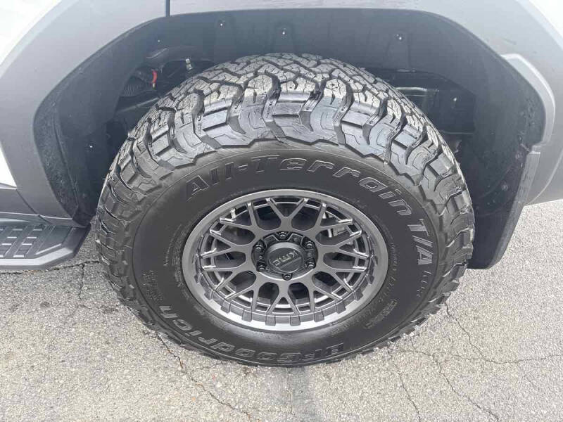 2025 Toyota Land Cruiser