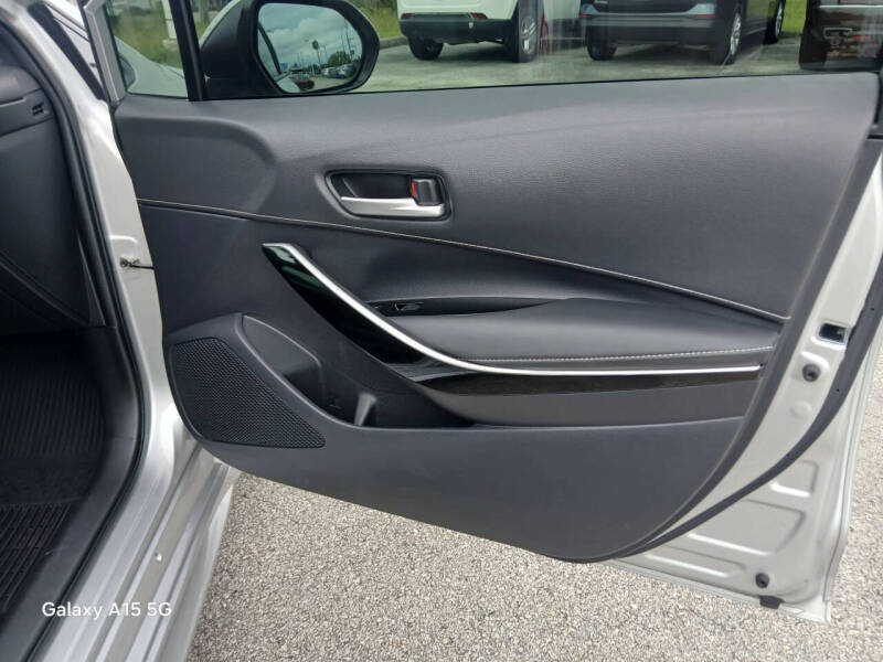 2020 Toyota Corolla Hatchback XSE