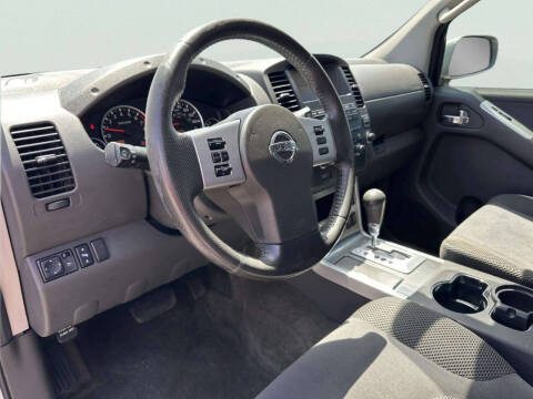 2012 Nissan Pathfinder Silver Edition