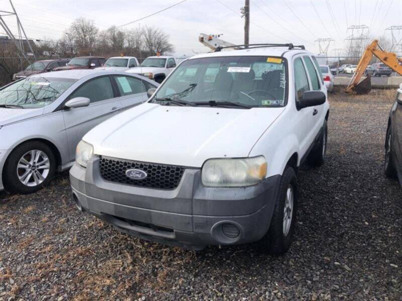 2005 Ford Escape for sale at Jeffrey's Auto World Llc in Rockledge PA