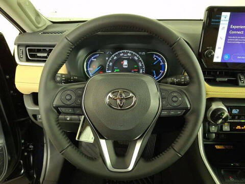 2025 Toyota RAV4 Hybrid XLE Premium