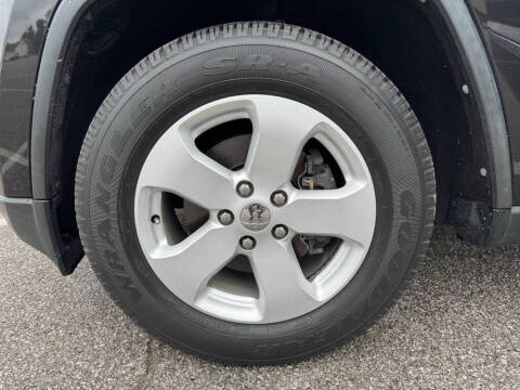 2013 Jeep Grand Cherokee Laredo