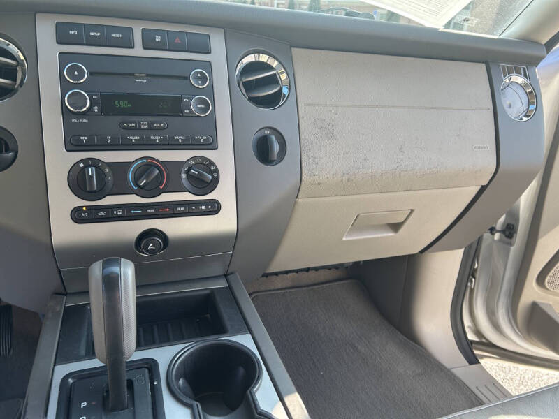 2012 Ford Expedition XLT