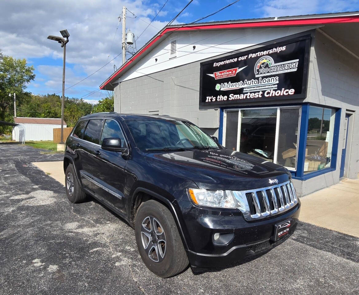 2011 Jeep Grand Cherokee for sale at Bastian s Auto Outlet in Coal Valley, IL