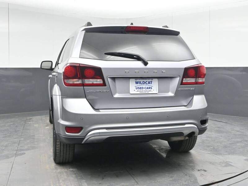 2020 Dodge Journey Crossroad