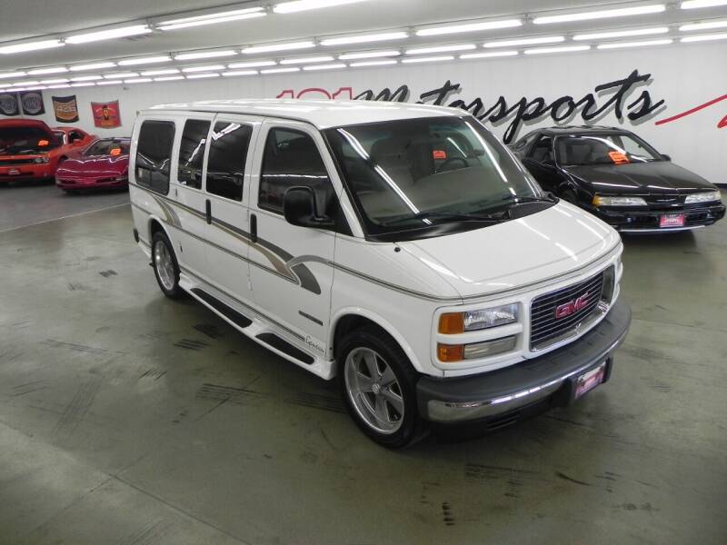 1998 GMC Savana for sale at 121 Motorsports in Mount Zion IL